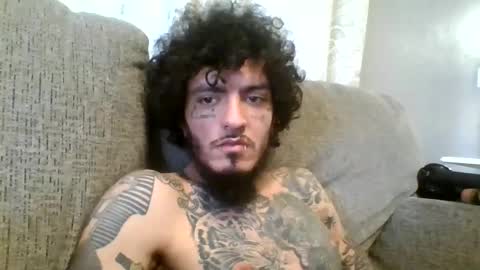 Snapshot of twotoneblicky chatting on 10/11/25, 04:05 twotoneblicky online show from 10/11/25, 04:05