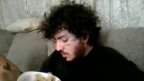 Snapshot of twotoneblicky chatting on 11/08/25, 09:42 twotoneblicky online show from 11/08/25, 09:42