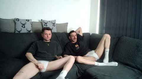 Snapshot of twotwinkhusbands chatting on 06/26/26, 06:34 RyanRowan online show from 06/26/26, 06:34