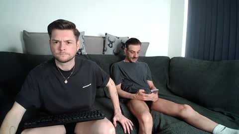 Snapshot of twotwinkhusbands chatting on 07/13/26, 02:42 RyanRowan online show from 07/13/26, 02:42