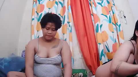 Lyn and lea online show from 01/23/25, 11:36