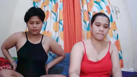 Lyn and lea online show from 02/13/25, 05:58