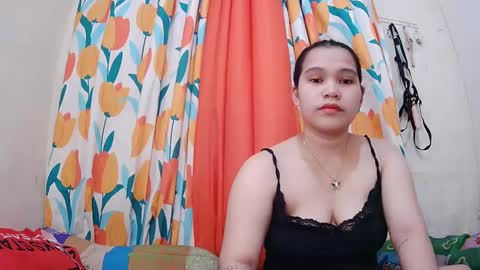 Lyn and lea online show from 03/02/25, 12:09