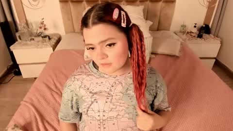 Twiggy online show from 03/07/25, 12:26