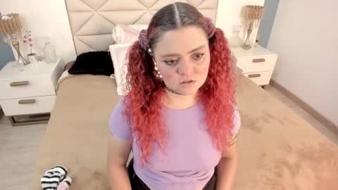 Twiggy online show from 01/11/26, 08:03