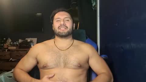Snapshot of txmusclestud chatting on 12/16/24, 04:13 txmusclestud online show from 12/16/24, 04:13