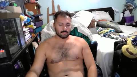 Snapshot of txmusclestud chatting on 10/20/25, 07:25 txmusclestud online show from 10/20/25, 07:25
