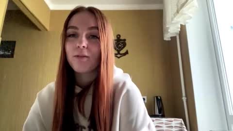 Alya online show from 10/02/25, 11:17