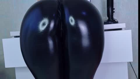 tykita online show from 03/20/26, 08:19