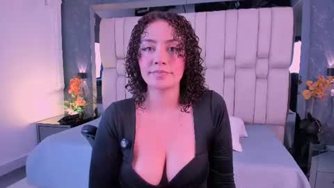 Snapshot of tyla_demon chatting on 06/12/26, 03:38 TYLA online show from 06/12/26, 03:38