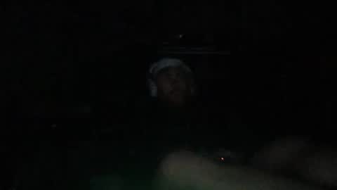 Snapshot of tylahfae chatting on 10/12/25, 01:37 tylahfae online show from 10/12/25, 01:37