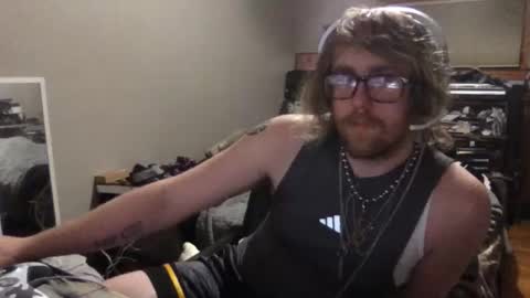 Snapshot of tylahfae chatting on 03/16/26, 05:44 tylahfae online show from 03/16/26, 05:44