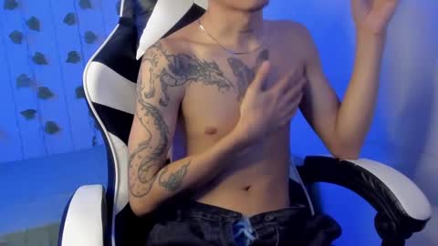 Snapshot of tyler_garcia_ chatting on 02/27/25, 06:18 Tyler Garcia online show from 02/27/25, 06:18