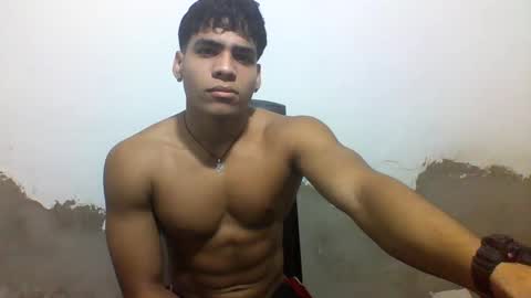 Snapshot of tyler_gold823 chatting on 03/04/25, 01:59 Tyler online show from 03/04/25, 01:59