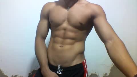 Snapshot of tyler_gold823 chatting on 03/05/25, 02:12 Tyler online show from 03/05/25, 02:12