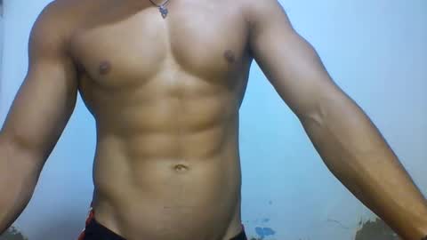 Snapshot of tyler_gold823 chatting on 03/09/25, 01:37 Tyler online show from 03/09/25, 01:37