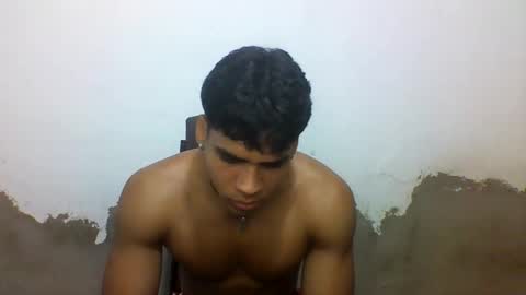 Snapshot of tyler_gold823 chatting on 03/10/25, 05:07 Tyler online show from 03/10/25, 05:07