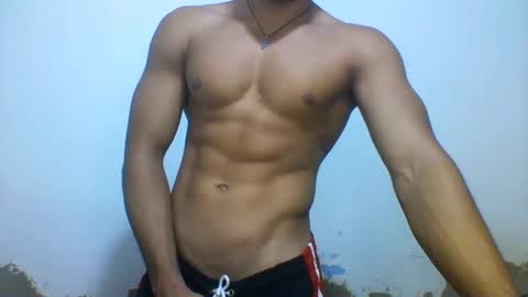 Snapshot of tyler_gold823 chatting on 03/12/25, 01:51 Tyler online show from 03/12/25, 01:51