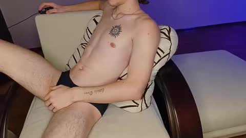 Tyler and Chris online show from 11/26/25, 04:41