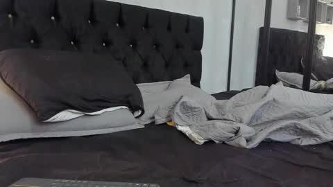 tyler_hank1 online show from 03/26/26, 10:43