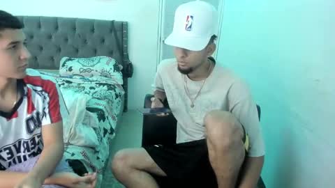 Snapshot of tyler_master24 chatting on 09/17/25, 01:51 tyler online show from 09/17/25, 01:51