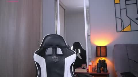 David online show from 04/21/26, 02:51