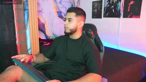 Tyler online show from 11/01/25, 08:22