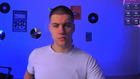 tyler_wolf_ online show from 05/10/26, 07:08