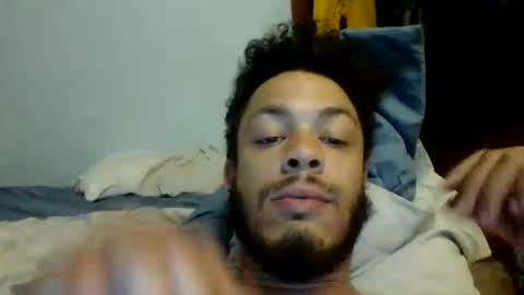 Snapshot of tylerburns318 chatting on 05/02/26, 04:39 tylerburns318 online show from 05/02/26, 04:39