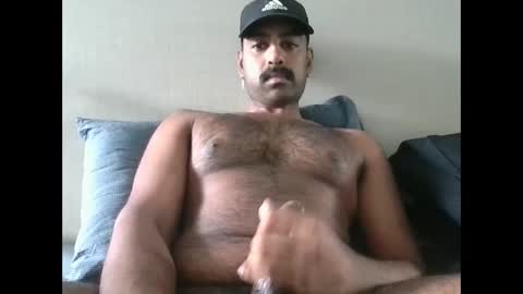 Snapshot of tylerd45637 chatting on 11/30/25, 12:36 tylerd45637 online show from 11/30/25, 12:36