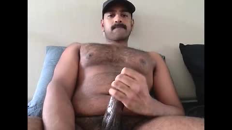 Snapshot of tylerd45637 chatting on 12/01/25, 07:13 tylerd45637 online show from 12/01/25, 07:13