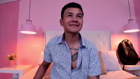 Snapshot of tylergandi chatting on 03/01/26, 08:11 Tyler online show from 03/01/26, 08:11