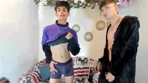 Snapshot of tylerhot2005 chatting on 11/14/25, 02:38 tylerhot2005 online show from 11/14/25, 02:38