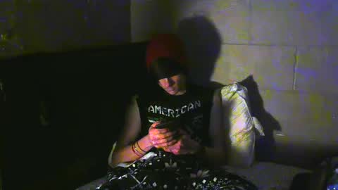 Snapshot of tylerlee199169 chatting on 12/02/24, 03:58 Tyler online show from 12/02/24, 03:58