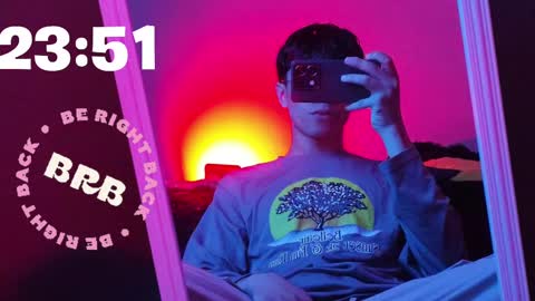 Snapshot of tylhugedoom chatting on 01/09/25, 11:13 Tylhugedoom online show from 01/09/25, 11:13