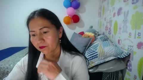 Tyna online show from 06/04/26, 04:46