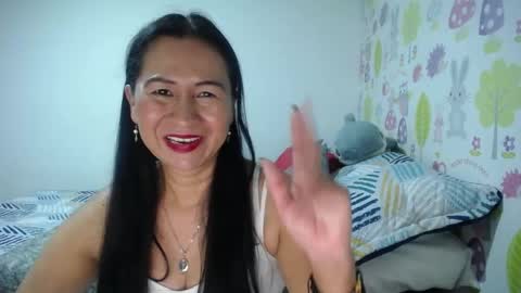Tyna online show from 06/08/26, 10:04