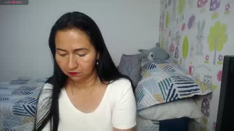 Tyna online show from 06/19/26, 08:51