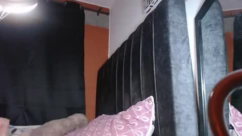 tyra_stone1 online show from 10/16/25, 09:16