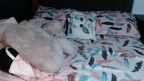 tyra_stone1 online show from 10/18/25, 08:53