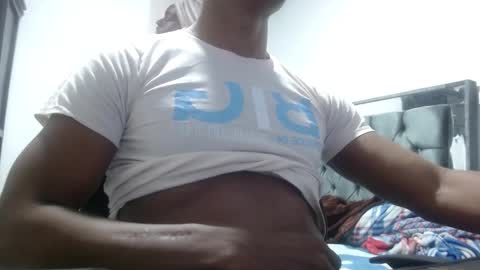 Snapshot of tyson_foxter_ chatting on 10/06/25, 10:56 tyson_foxter_ online show from 10/06/25, 10:56