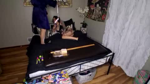Tlongd  kthroatgoat online show from 06/19/26, 08:29