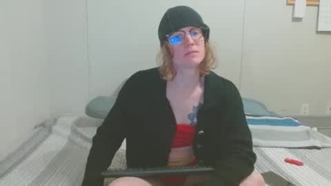 TylerAlternative online show from 02/19/25, 01:40