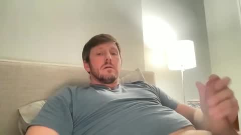 Snapshot of u28005 chatting on 12/05/24, 11:07 u28005 online show from 12/05/24, 11:07