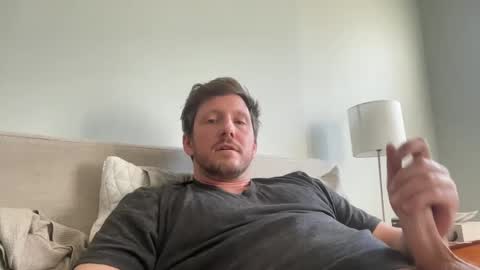 Snapshot of u28005 chatting on 03/11/25, 02:51 u28005 online show from 03/11/25, 02:51