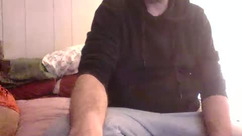 Snapshot of u_caught_us chatting on 12/12/24, 12:05 u_caught_us online show from 12/12/24, 12:05