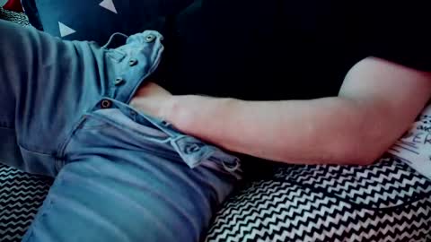 Snapshot of ucez2play chatting on 03/06/25, 09:20 Daddy online show from 03/06/25, 09:20