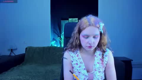 Snapshot of uco_mon chatting on 10/02/25, 06:04 Uco online show from 10/02/25, 06:04