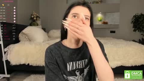 Lili online show from 02/23/25, 04:57