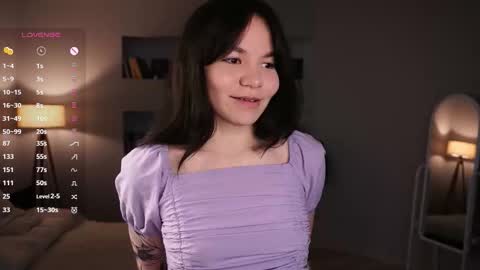 Lili online show from 10/01/25, 03:12